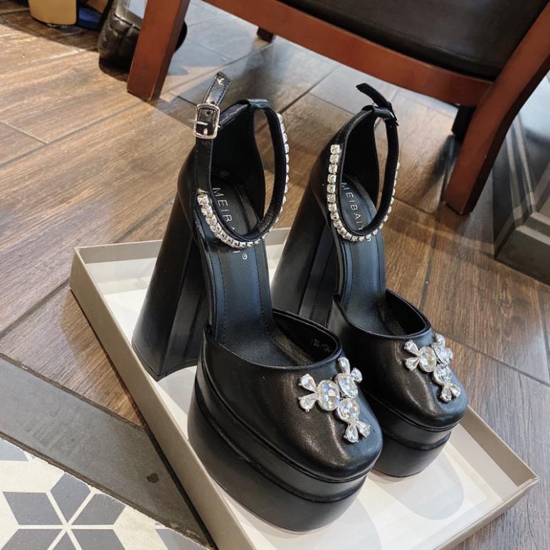 GIÀY CAO GÓT ĐÚP 15 PHÂN QUAI DA SI BÓNG PHỐI CHARM ĐÁ CAO CẤP HÀNG QUẢNG CHÂU