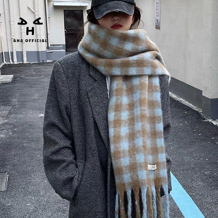 Khăn quàng cổ nữ AHA OFFICIAL tua rua ấm áp dễ phối đồ phong cách thời trang thu đông Nhật Bản