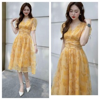 Đầm thời trang nữ đi tiệc chất voan hoa chingfon cổ chữ V tay ngắn phồng có mút ngực có đính cườm ở eo dáng xòe