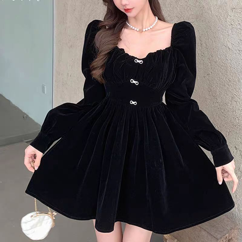 Đầm nhung tay phồng kết nơ đá xinh xắn