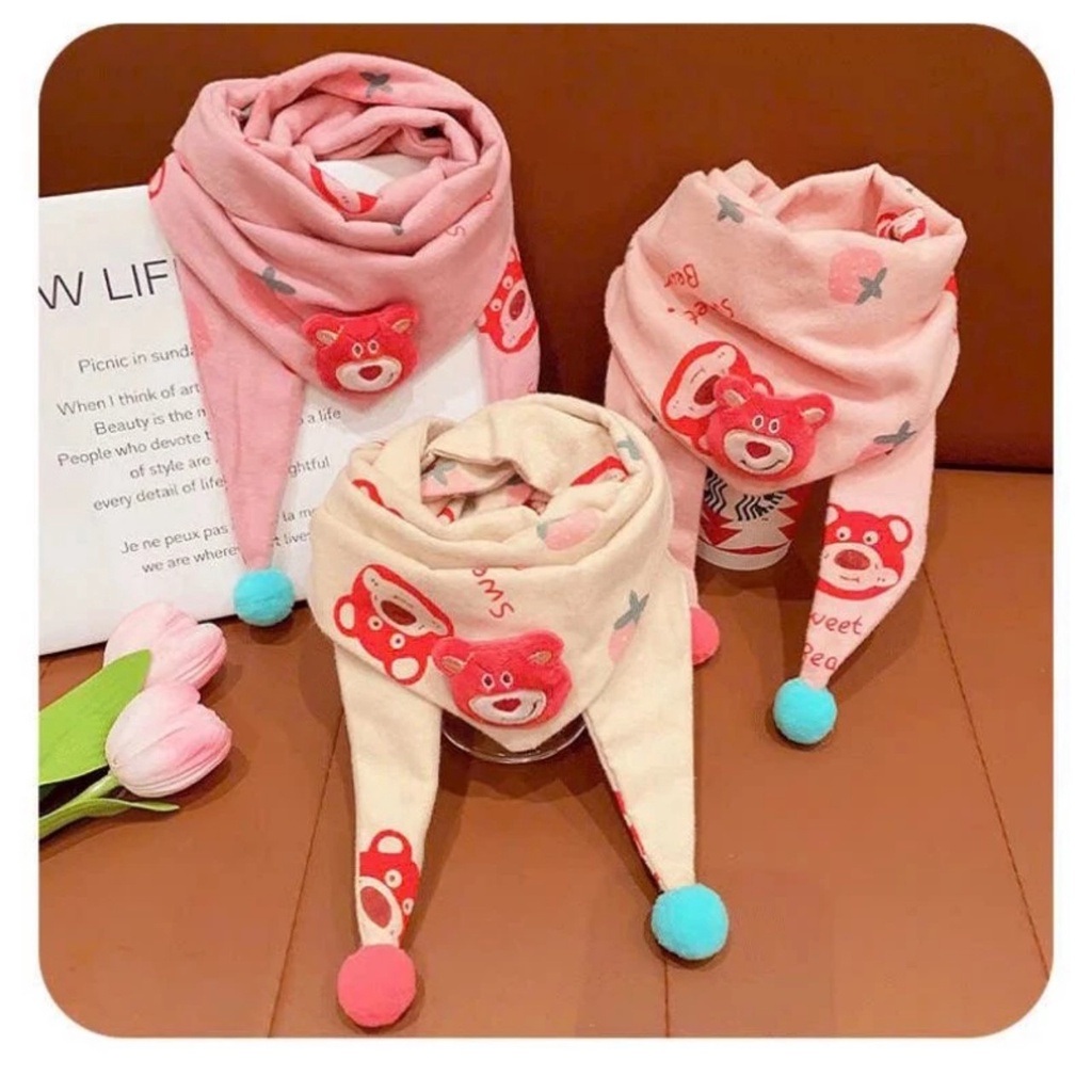Khăn quàng cổ họa tiết gấu dâu khăn choàng cotton hai lớp thời trang thu đông cho các bé