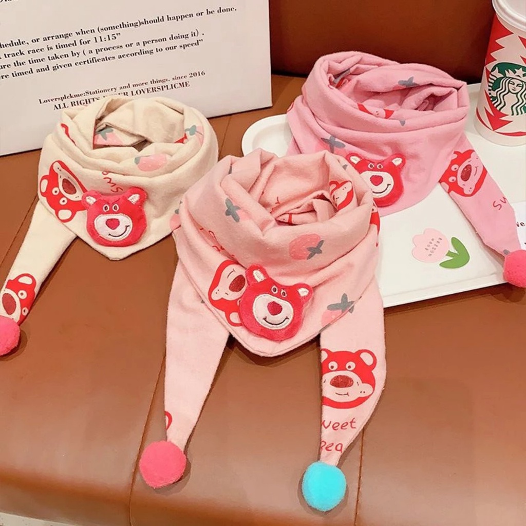 Khăn quàng cổ họa tiết gấu dâu khăn choàng cotton hai lớp thời trang thu đông cho các bé
