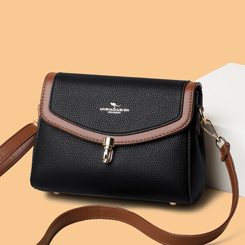 Túi Đeo Chéo Phong Cách Mới 2023 Dễ Phối Đồ Thời Trang Mùa Hè 2023