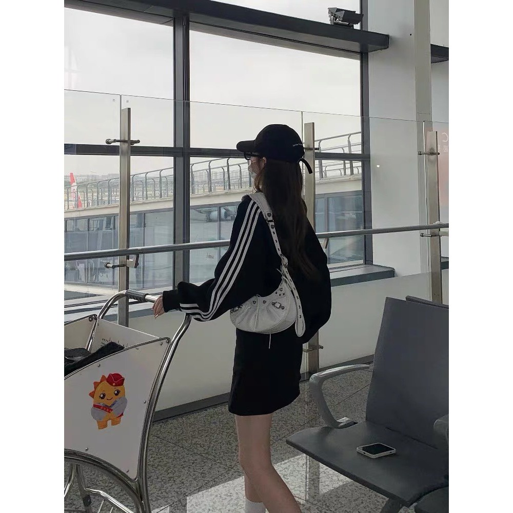 KN SET BỘ NỈ CHÂN VÁY A