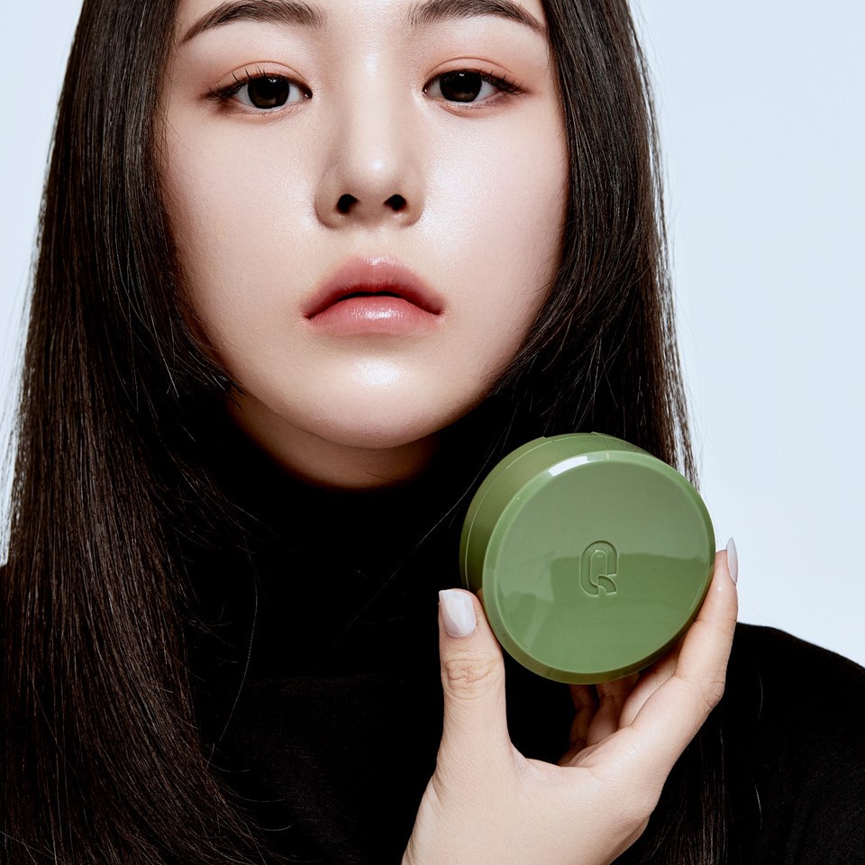 Phấn Nước Trang Điểm Glamrr Q Vegan Super Glow Cushion #01 Light Beige 15G