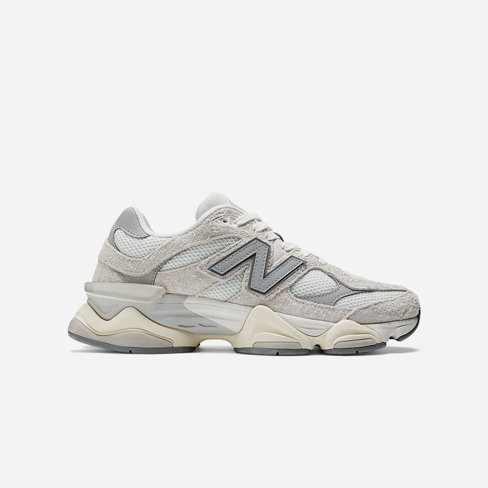 Giày sneaker unisex New Balance 9060 / Hairy Suede - U9060HSC