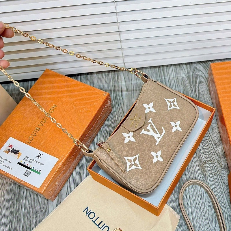 Túi đeo chéo ,kẹp nách size 19 full box
