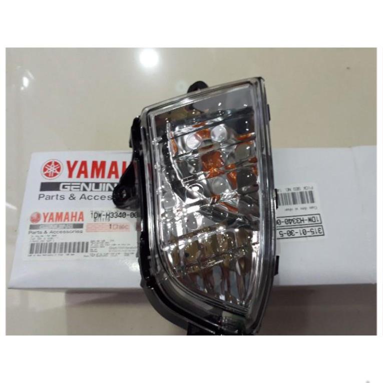 xi nhan sau bên phải xe Cuxi Yamaha  chính hãng.