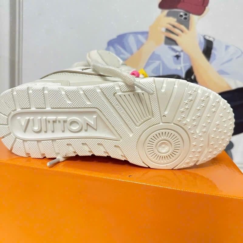 Giày thể thao L.V kèm phụ kiện màu cao cấp