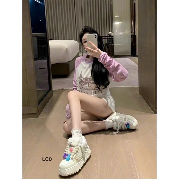 Giày thể thao L.V kèm phụ kiện màu cao cấp