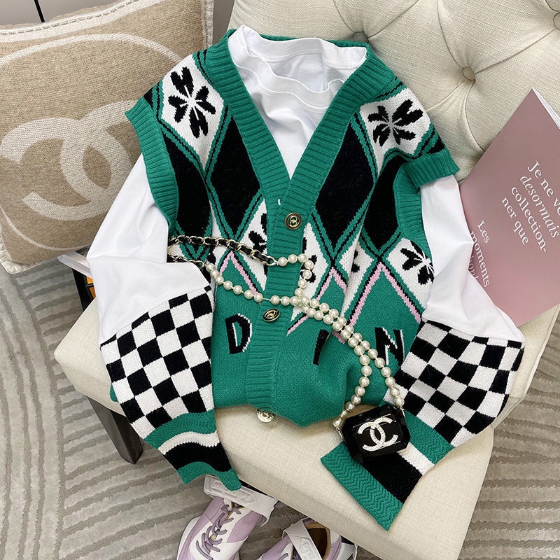 Bộ Áo sweater Dệt Kim Màu Xanh Lá + Áo Khoác Sát Nách Kiểu retro Thời Trang Mùa Thu 2022 Cho Bạn Gái