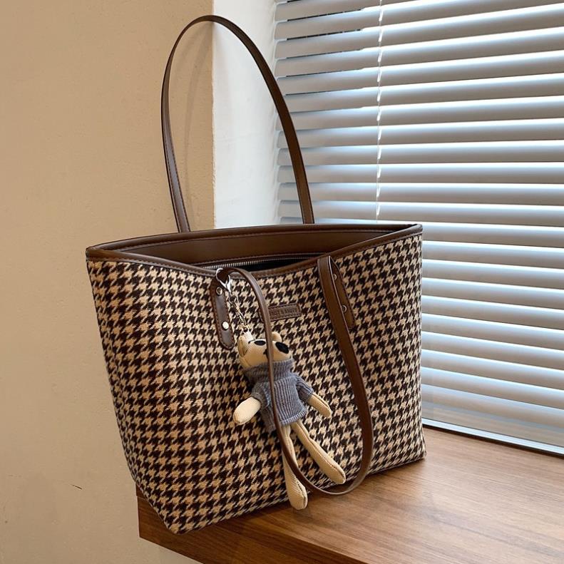 Ok Túi tote nữ dáng xinh Túi đeo chéo nữ dáng vuông phong cách Hàn Quốc thiết kế cực trẻ trung  !!! TDC167