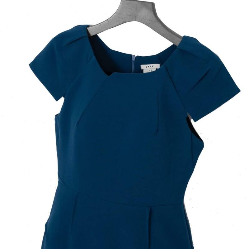 Đầm công sở DKNY