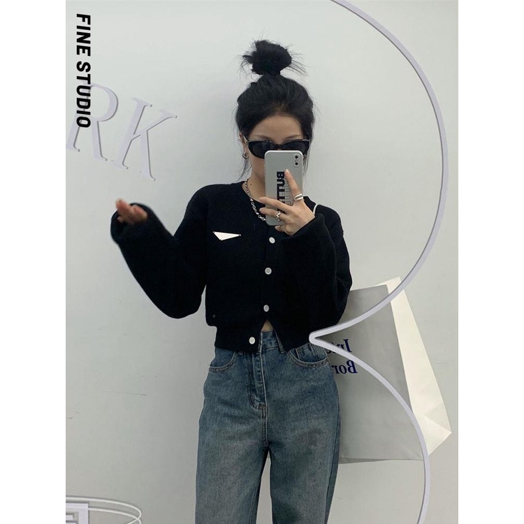 Fine studio Áo Khoác cardigan Dệt Kim Tay Dài Dáng Ngắn Màu Đen Thời Trang Mùa Thu Cho Nữ