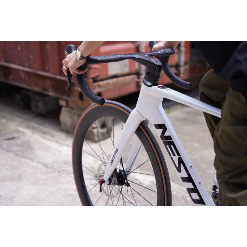 Xe Đạp Nesto Kangaroo | Full Carbon, Groupset Tiagra 4700