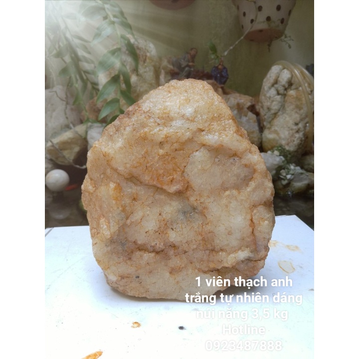 1 Viên Thạch Anh Trắng Thô Dáng Núi, Dùng Sưu Tầm, Chặn Giấy, Trang Trí Phong Thủy