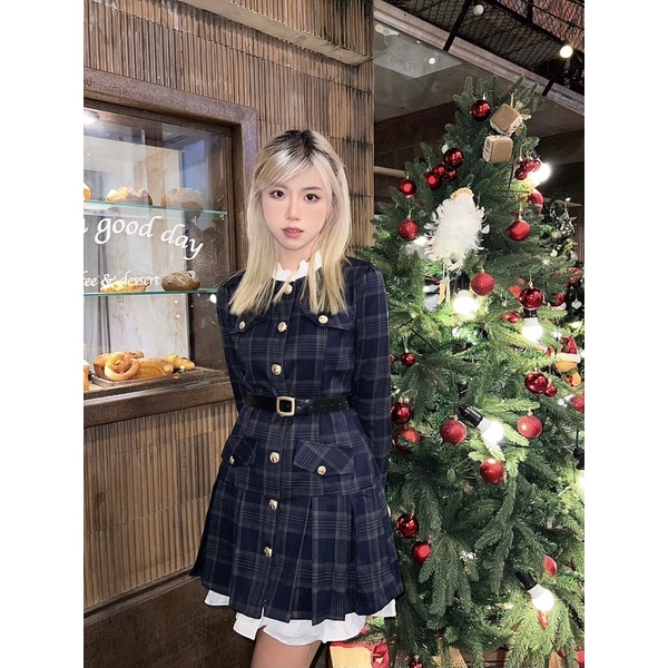 Đầm váy dài tay dáng tiểu thư kèm thắt lưng