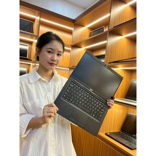 Laptop dell latitude 7490 core i7-gen 8 ram 16g ssd 256 màn full hd đẹp 99% bất chấp giá zin mỹ