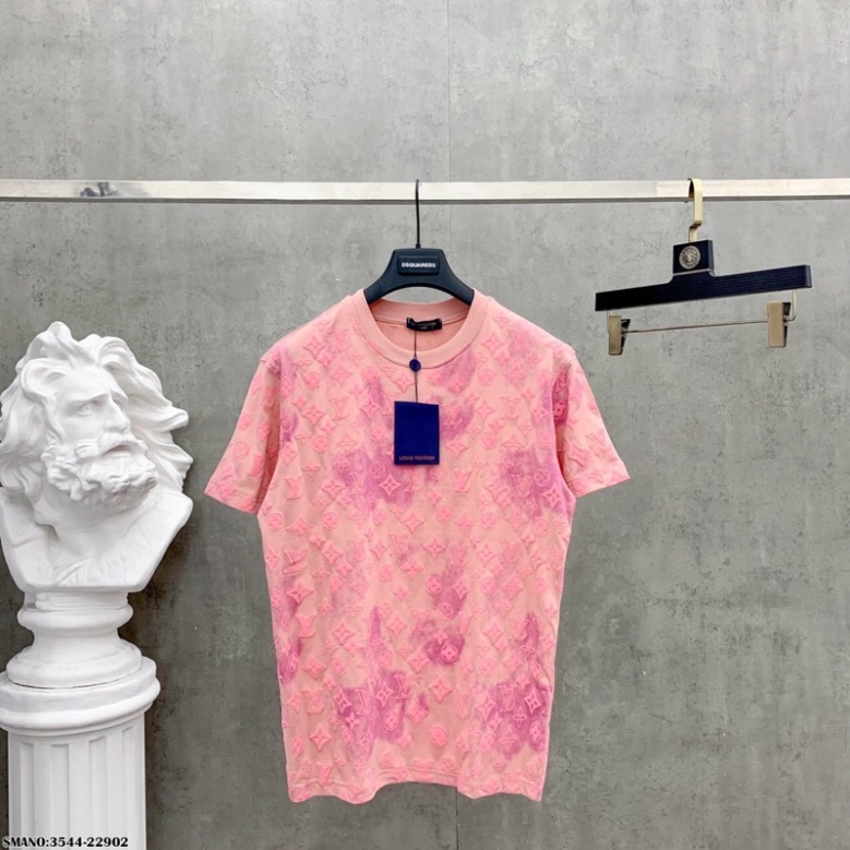 Áo Phông LV Phối Màu Loang Hoạ Tiết Siêu Đẹp - Áo Thun LV Nam Dập Logo Nổi SPF