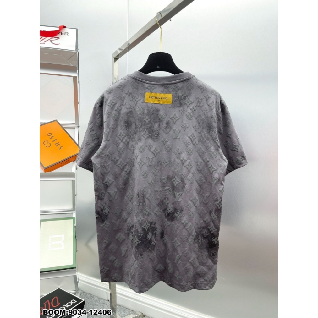 Áo Phông LV Phối Màu Loang Hoạ Tiết Siêu Đẹp - Áo Thun LV Nam Dập Logo Nổi SPF
