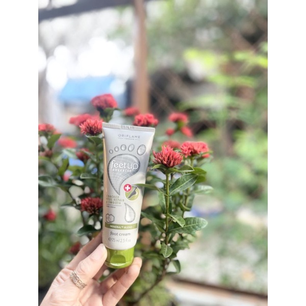 Kem dưỡng chân 75ml