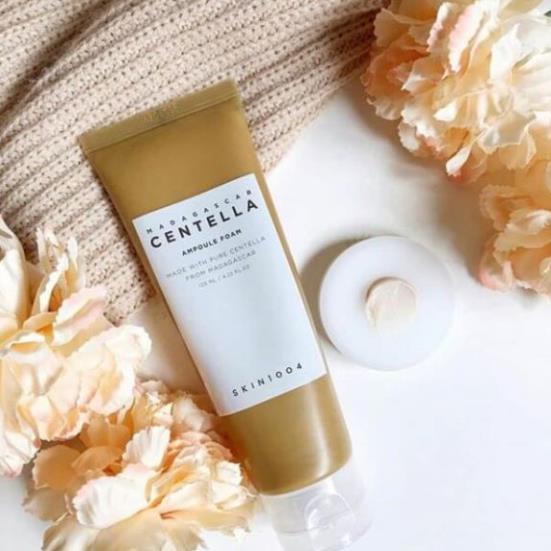 Sữa Rửa Mặt Rau Má Skin1004 Madagascar Centella Ampoule Foam 125ml