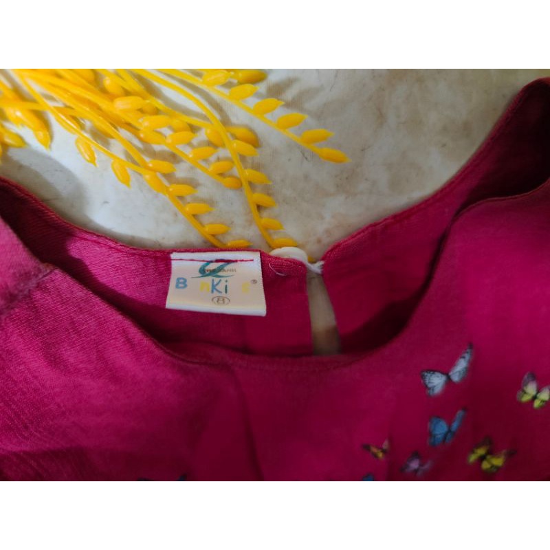 ĐẦM THÊU BÉ GÁI