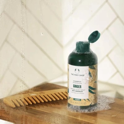 Dầu Gội, Xả Sạch Gàu Ginger Anti Dandruff Shampoo The Body Shop chiết xuất gừng tươi 250ML