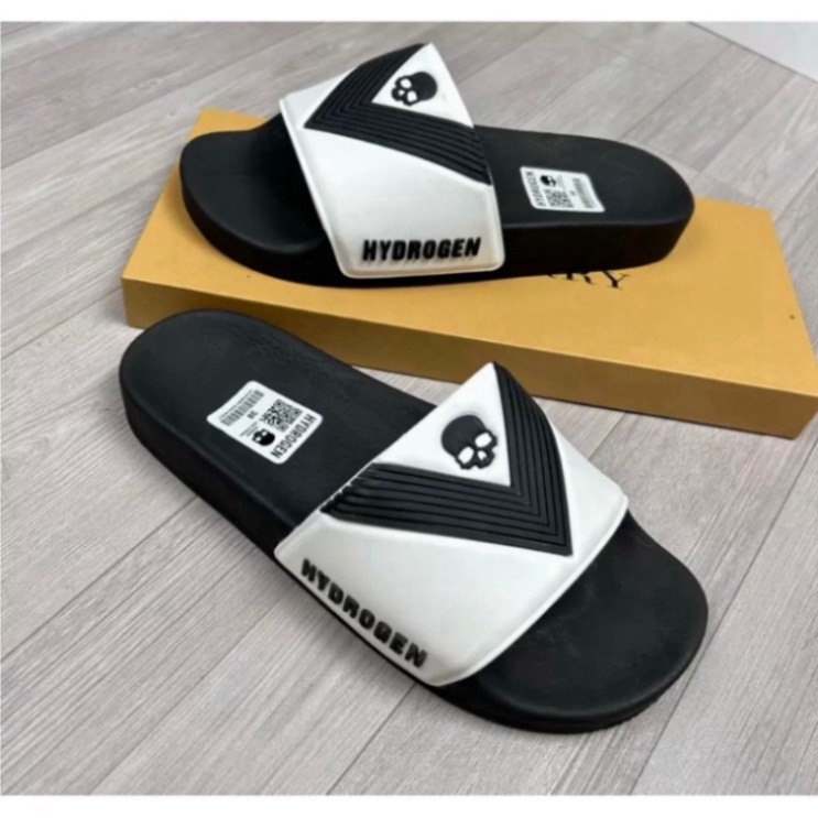 Dép Quai Ngang Nam Nữ Hydrogen, Dép đầu lâu V quai dép dầy dặn