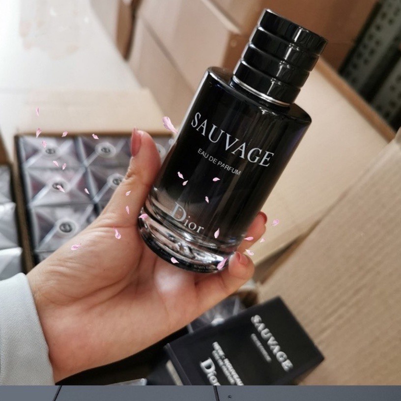 Nước Hoa nam 𝐃𝐈𝐎𝐑 Sauvage - Mùi thơm cực kỳ nam tính, sang trọng, lịch lãm 100ml