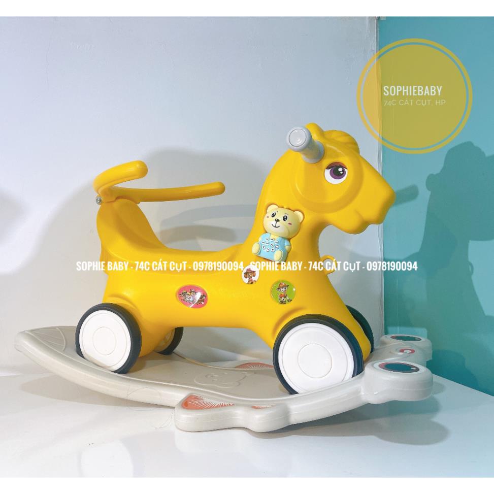 Ngựa bập bênh, chòi chân, phát nhạc