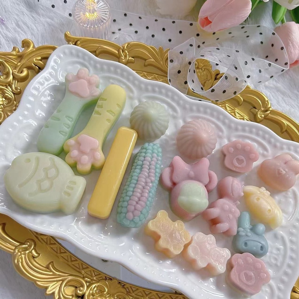 Sản Phẩm Hoàn Thiện Bình Sáp Kẹo Hoàn Thiện tik tok Phong Cách Để Trang Trí Điều Khiển Giọng Nói Sáp Ong Ăn Được In tik tok jj