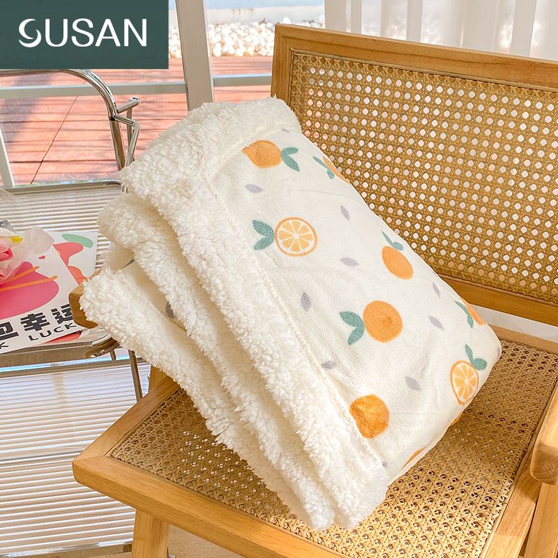 Chăn Nhung Lông Cừu Hai Lớp Dày Dặn Giữ Ấm Mùa Đông