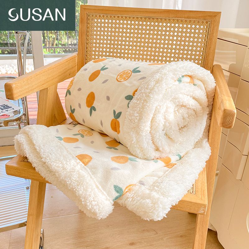 Chăn Nhung Lông Cừu Hai Lớp Dày Dặn Giữ Ấm Mùa Đông