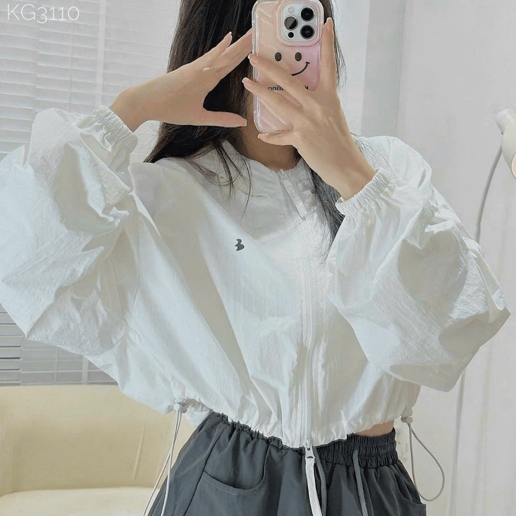 Áo khoác gió SG FASHION nhăn croptop in hình form rộng, Áo khoác chống nắng ngắn rộng mùa hè phong cách hàn quốc nữ, áo