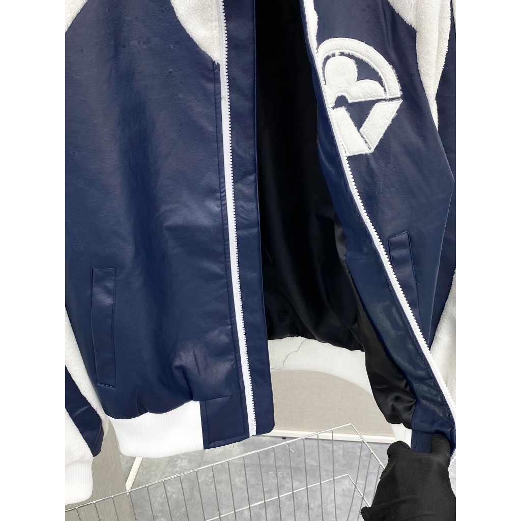 Áo khoác nam LV thêu logo bông siêu đẹp_Áo khoác LV nam 2 lớp cao cấp