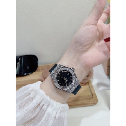 Đồng hồ Nam HuBot -42mm đính đá cao cấp