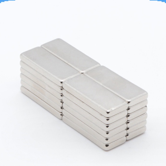 Nam châm vuông , Nam châm chữ nhật không lỗ