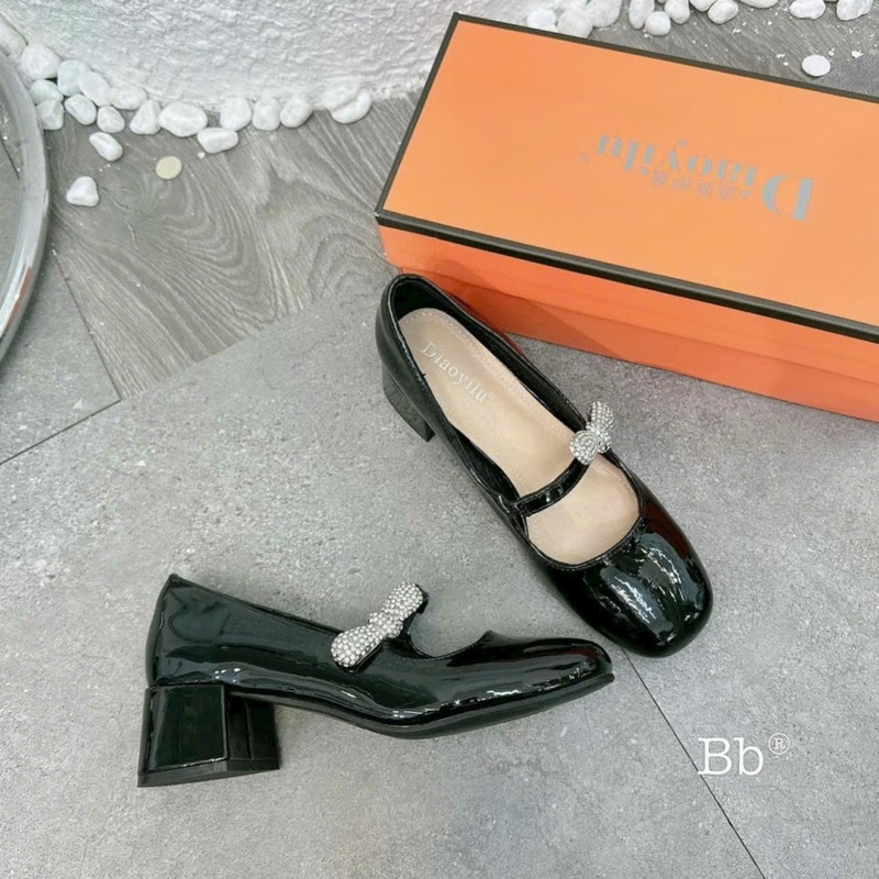 Giày gót vuông da bóng quai ngang nơ đá cao cấp