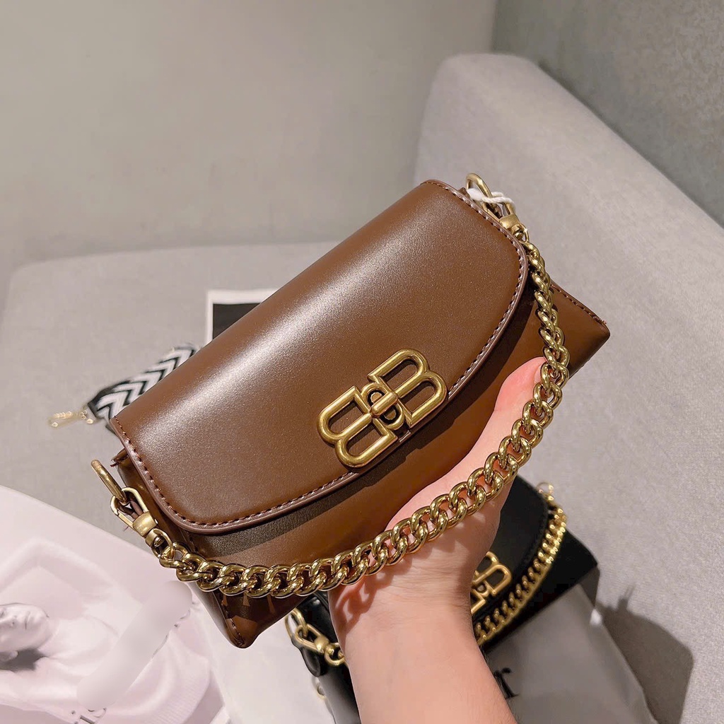 Túi đeo chéo khóa BB thời trang