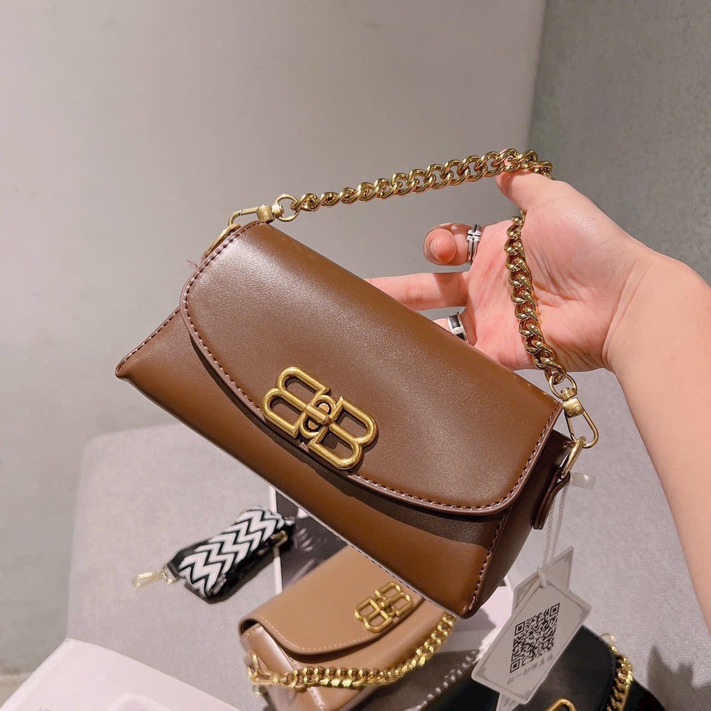 Túi đeo chéo khóa BB thời trang