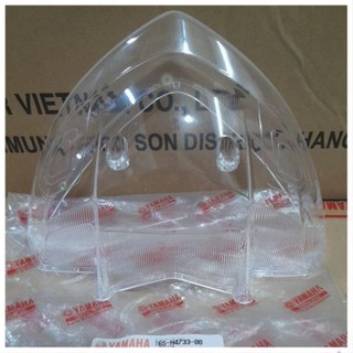Chụp đèn hậu taurus khách hàng xem kỹ sp trước khi chọn chính hãng tại shop.