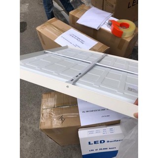 Đèn led panel 600x600 48w ốp trần nổi