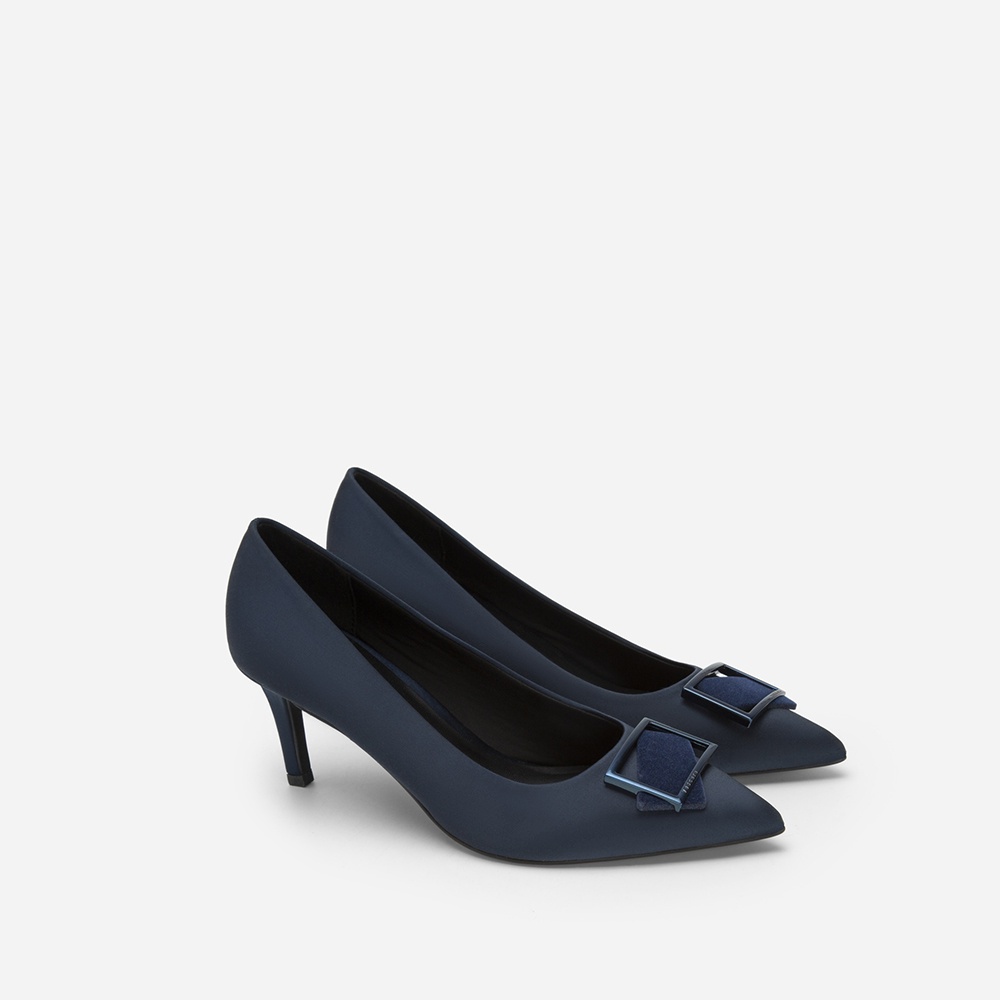 Vascara Giày Bít Mũi Nhọn Satin Đính Khóa Vuông Phối Nhung - BMN 0532