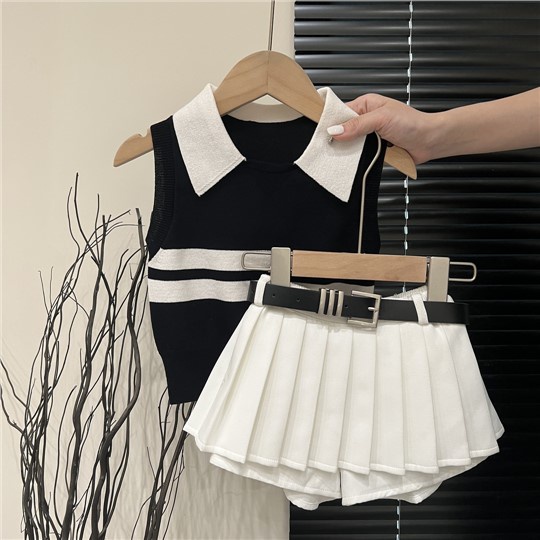 Bộ Áo polo Dệt Kim + Chân Váy Xếp Ly Thời Trang Mùa Hè 2023 Mới Nhất