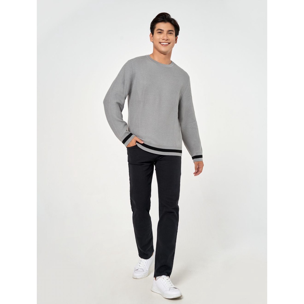 Áo len nam CANIFA dài tay cổ tròn họa tiết kẻ ngang 8TE22W004