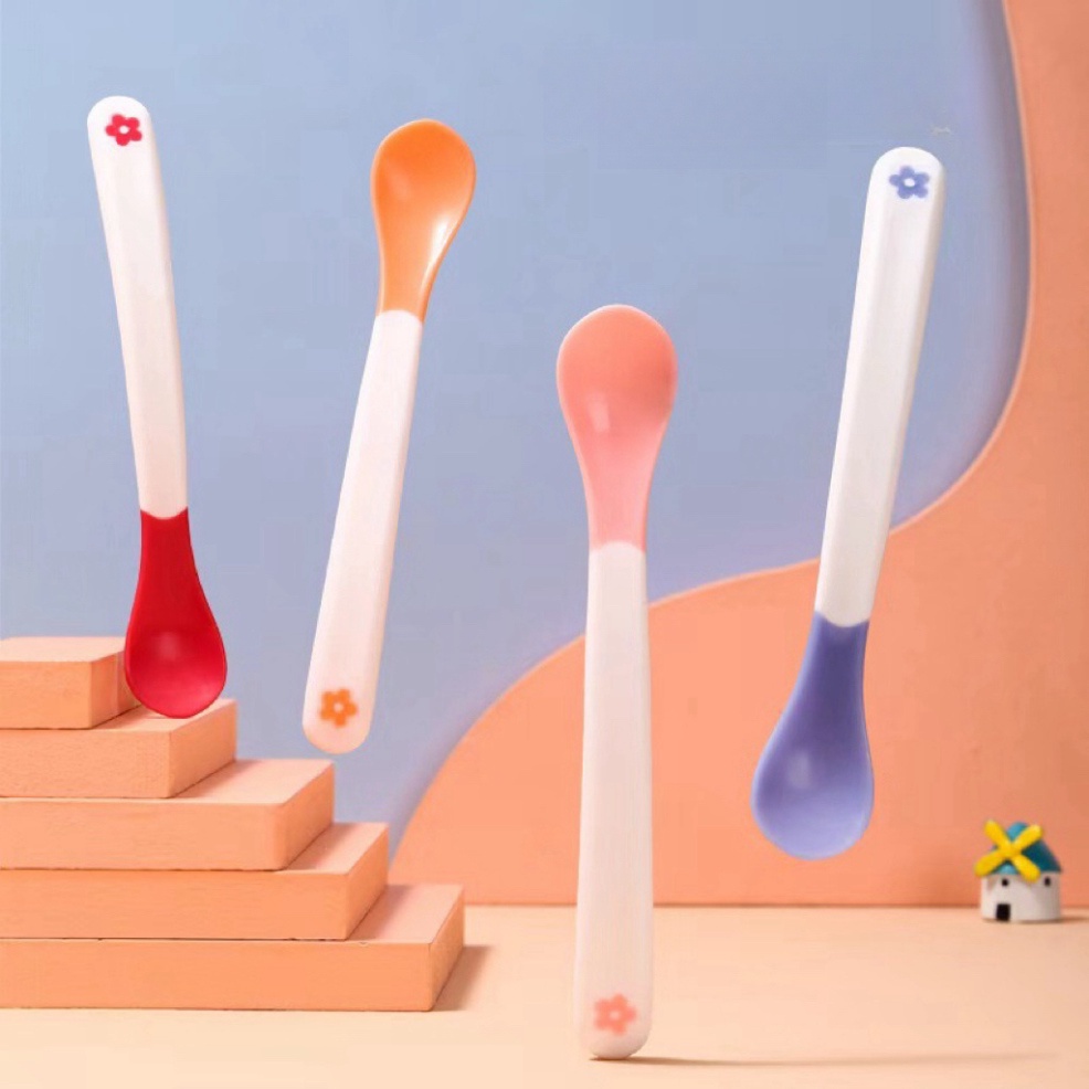 Thìa ăn dặm cảm biến nhiệt báo nóng có hộp, Muỗng ăn dặm mềm có báo nóng, thìa an toàn và đáng tin cậy cho bé