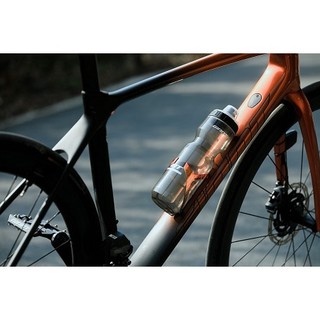 BÌNH NƯỚC GIANT – NEVER 750CC