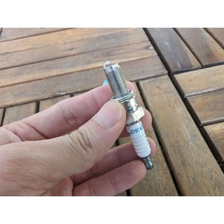 Bugi  Denso Iridium Power - IU24  (chân dài)
