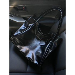 (Sẵn) Túi Tote sức chứa lớn mẫu mới 2023, Túi xách đeo vai thời trang dạo phố cá tính | Secodee